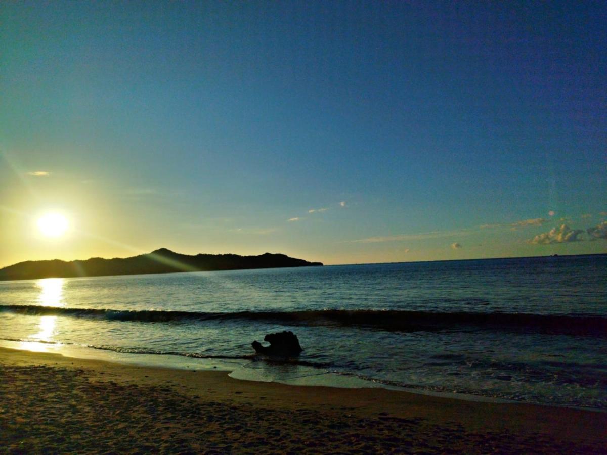 Rustic Beach Front Hotel Brasilito Exterior foto