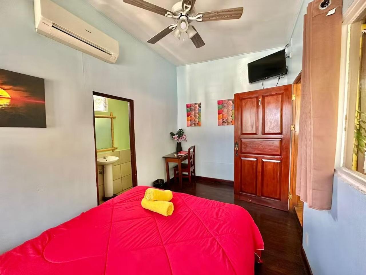 Rustic Beach Front Hotel Brasilito Exterior foto